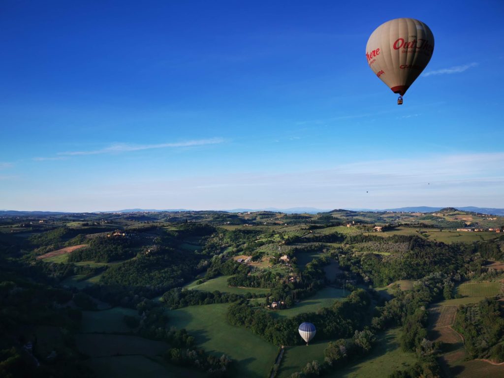 Image to illustrate the idea of a first hot air ballon